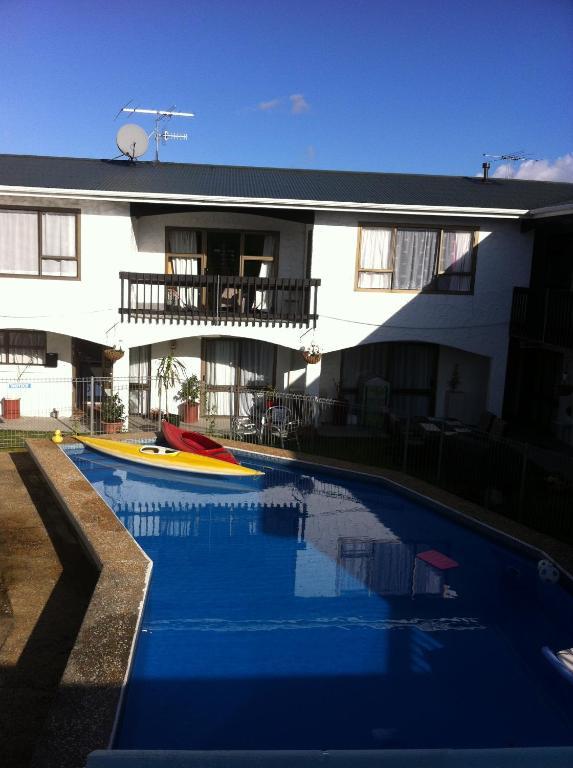 Hawks Inn Motel Upper Hutt Zimmer foto